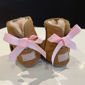 COPY - Beautiful pair of baby Ugg boots - worn only a handful of times.